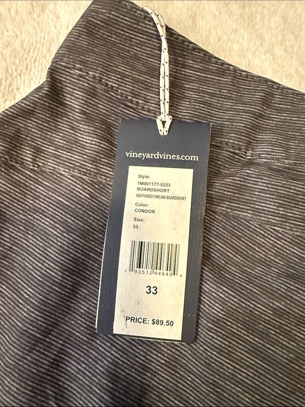 Vineyard Vines Men’s Gray Swim Board Shorts with Navy Trim - Picture 6 of 6